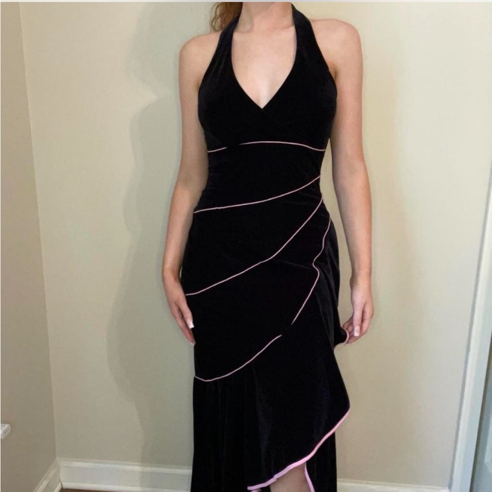 Blondie nites velvet gown
